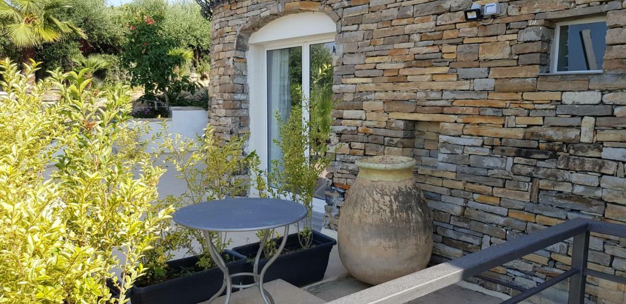 Adelebeppe "The Seaview" Apartment Imperia Luaran gambar